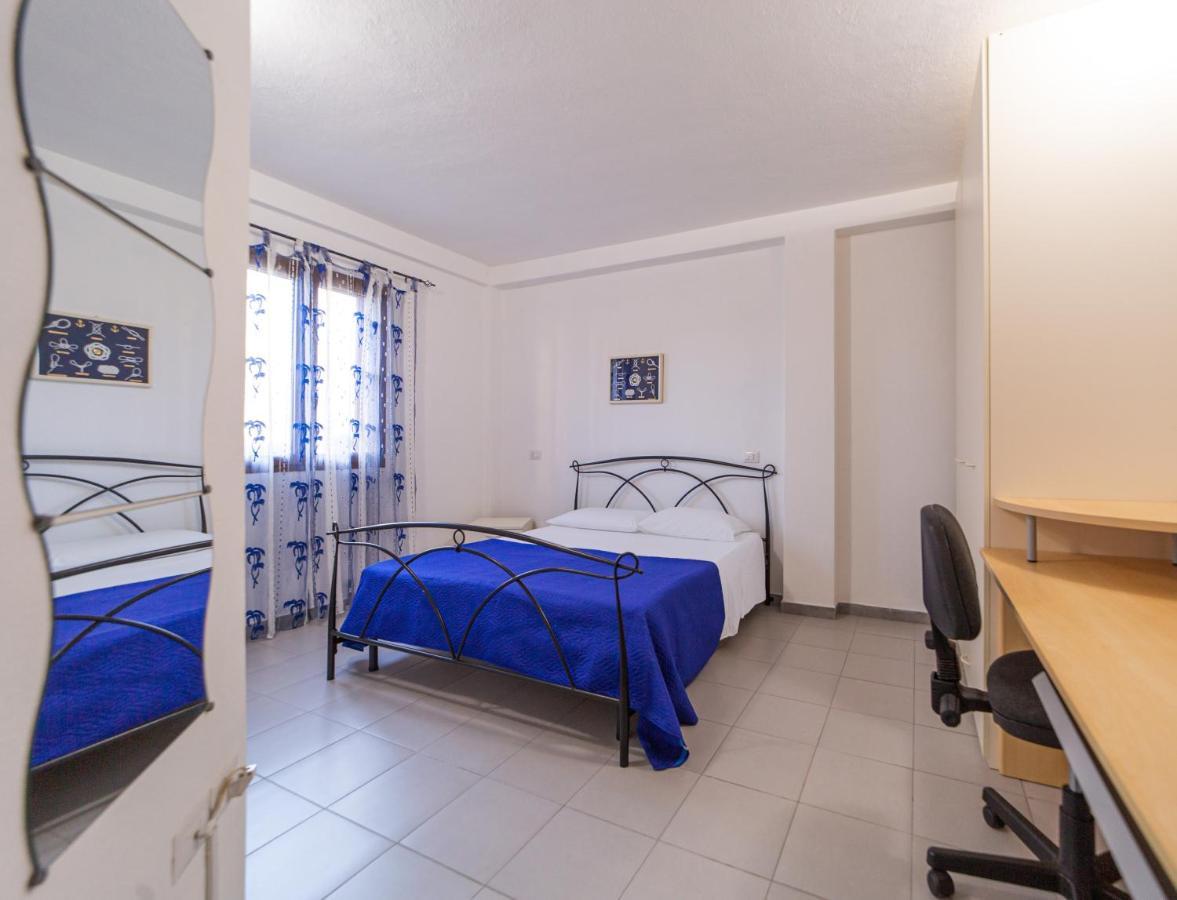 Holiday home Isola Che Non C'e Trilocale 80 Mq Con Terrazza La Maddalena Sardegna La Maddalena (Sassari)